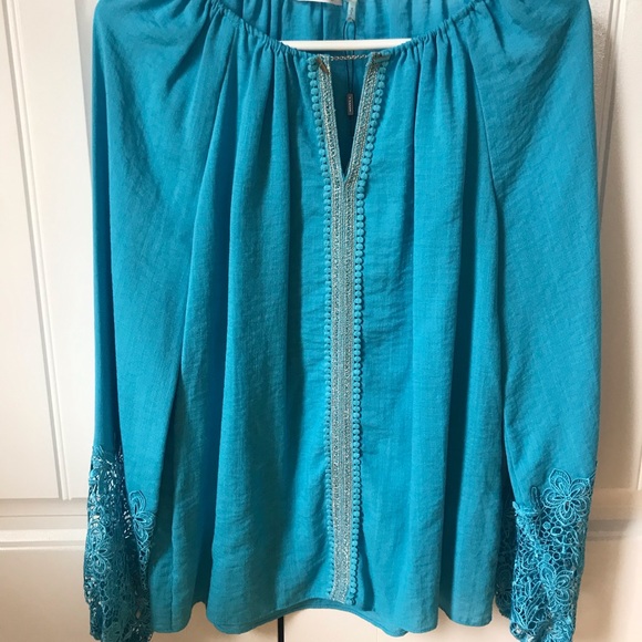 Tahari Turquoise Blouse With Sleeve Detail Size XS - Picture 2 of 9